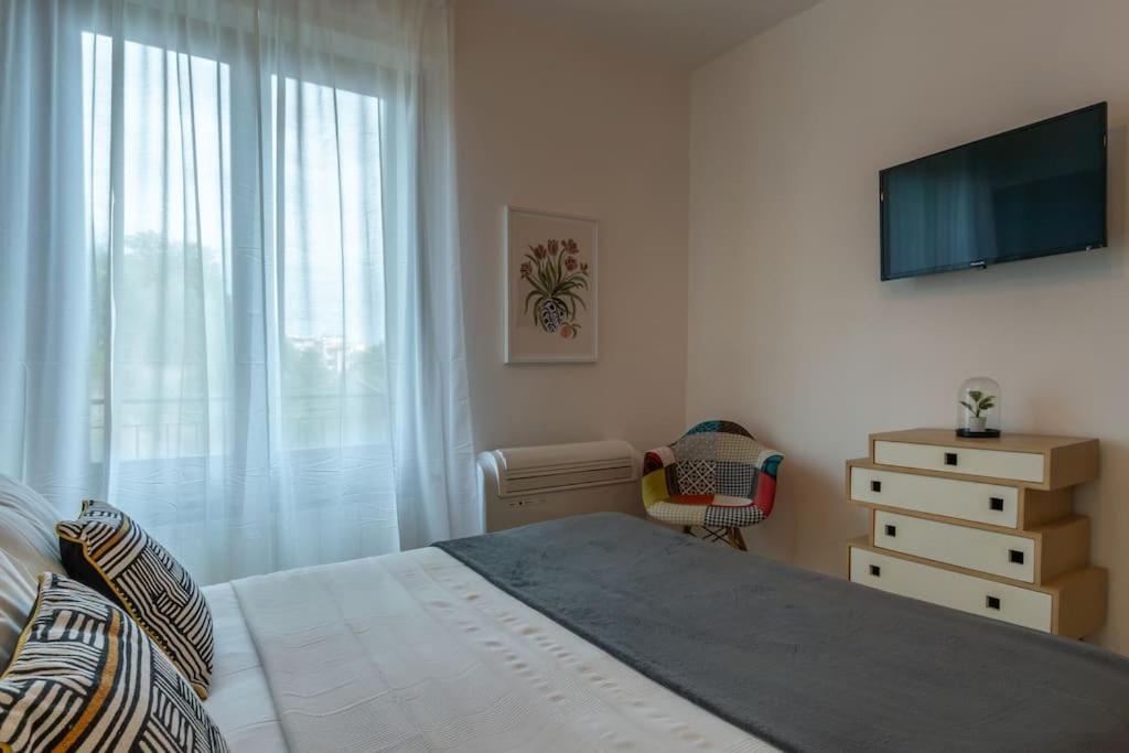 Appartamento Ginger-A Due Passi Dal Centro Di Siena Con Posto Auto Bagian luar foto